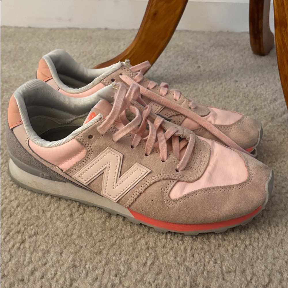 New Balance 696 Pink and Gray sneakers size 7 women - Picture 6 of 8